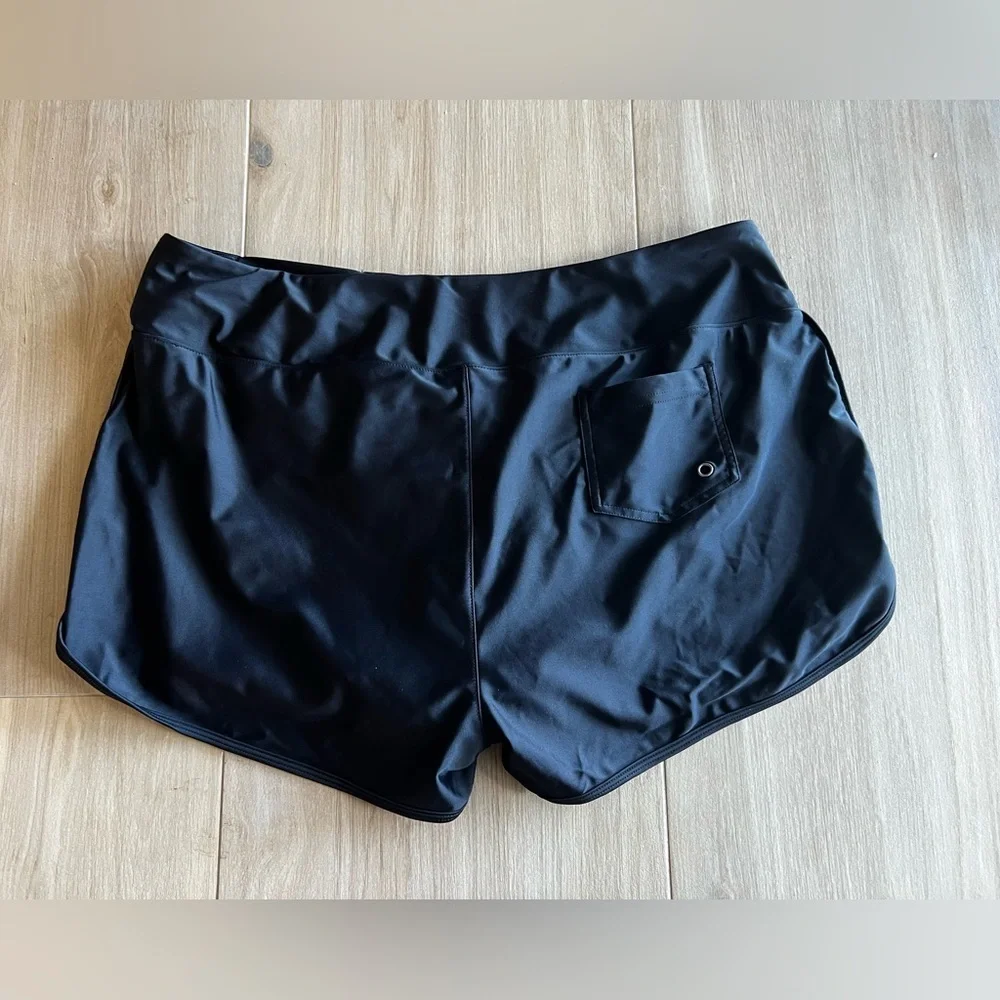 Life Lies In Movement Black Athletic Swim Shorts XXXL NWT